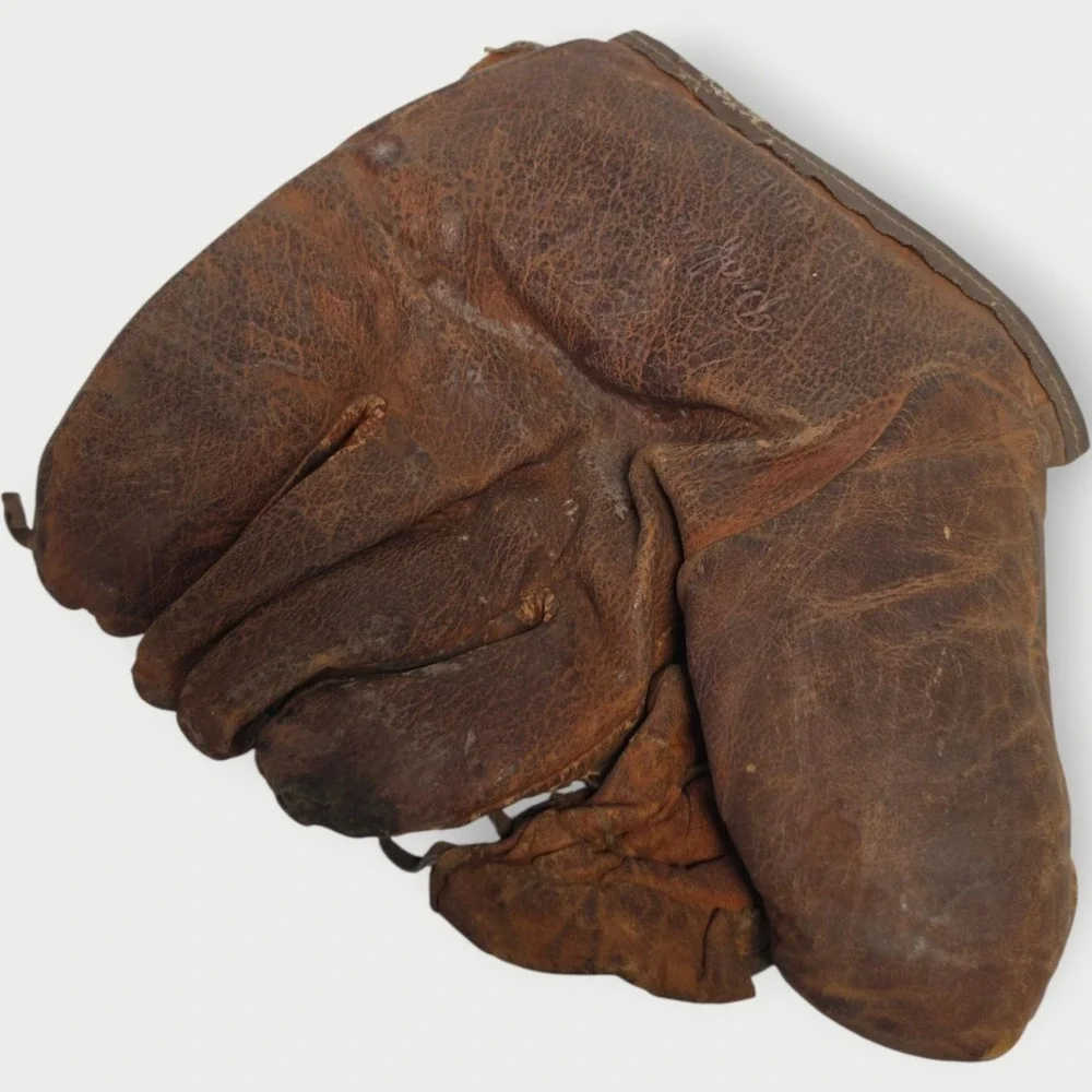 Vintage Antique Leather Baseball Catcher's Mitt Glove – Buckle Back 826